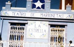 Teatro de Marionetas La Estrella Sala La Petxina en Valencia